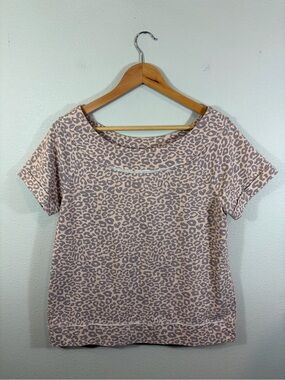 Maurices Pink and Gray Leopard Print Short Sleeve Top w/ Wide Neck
